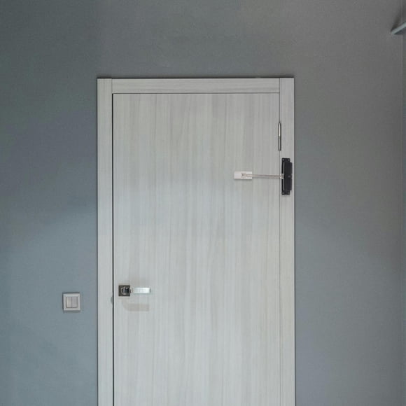 UPGRATOR Dispositivo Automático Negro Para De Puertas Con Instalación Fácil Y Funcionamiento Seguro