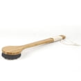 thumbnail image 2 of Cepillo de baño con mango largo de madera para baño Inevent HA010419-02, 2 of 7