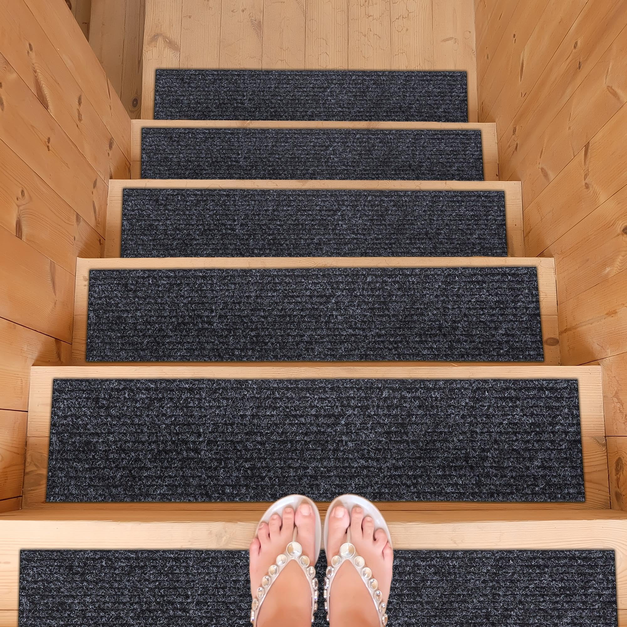 Tapis utilitaire et nervuré pour le escaliers de la collection Lifesaver, 8 po. X 30 po.