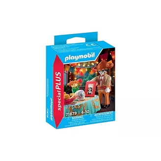 PLAYMOBIL, Researcher With Young Caiman Building Set, 71168