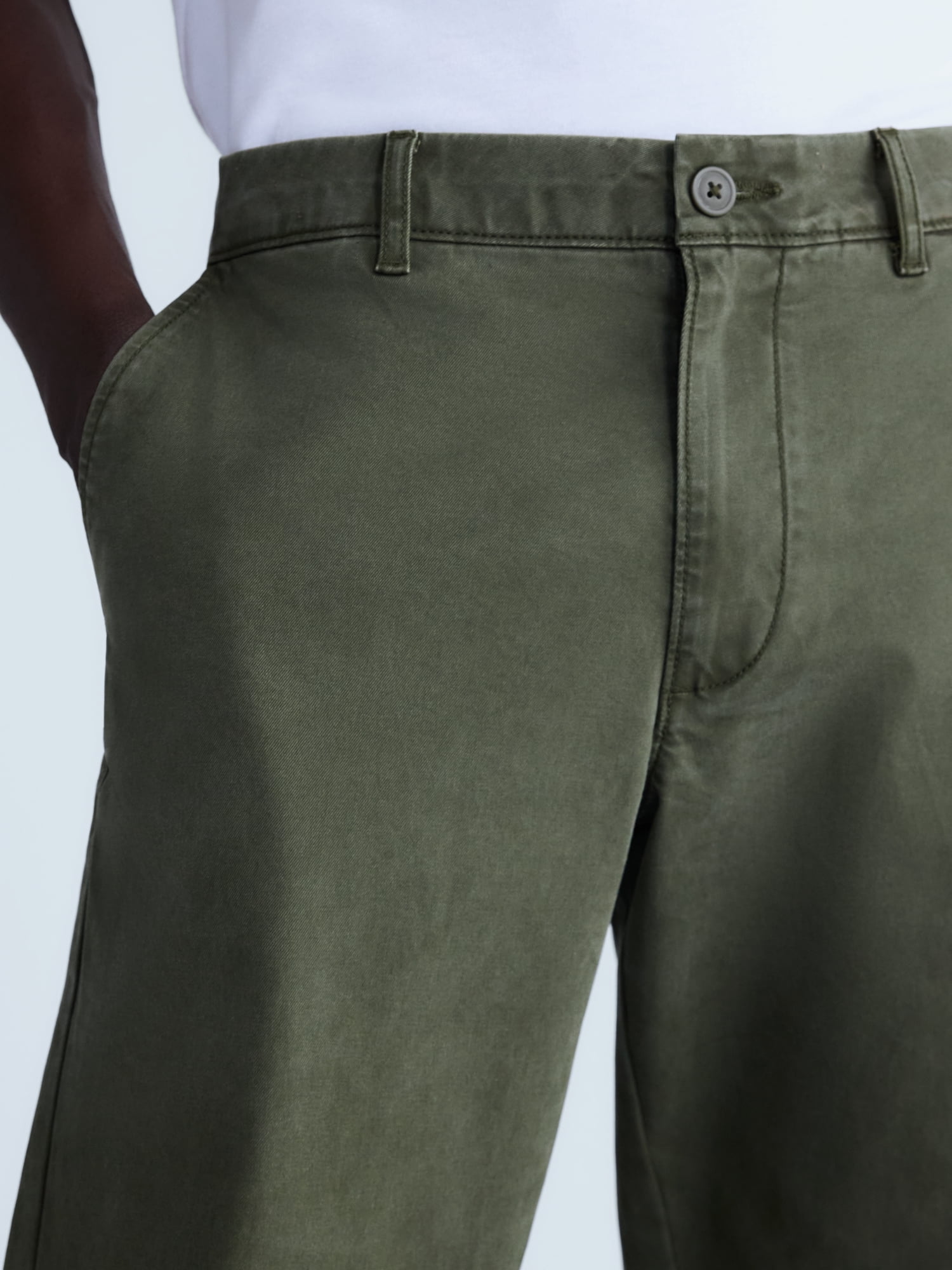 Free Assembly Men's Straight Fit Chino Pants, Waist Sizes 29-40