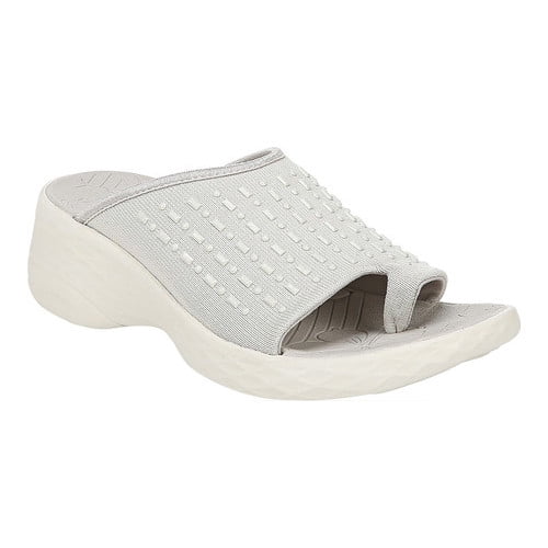 sandal with big toe loop