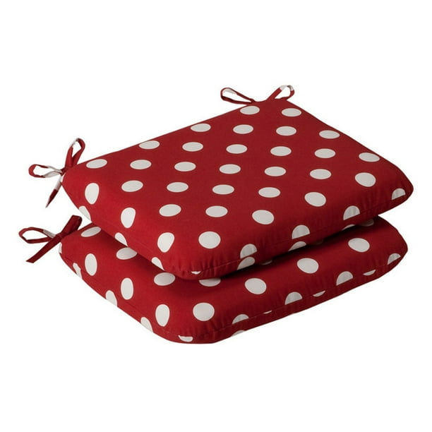 Pillow Perfect Red/White Polka Dot Outdoor Seat Cushion 18.5 x 15.5 x 3 in. Set of 2
