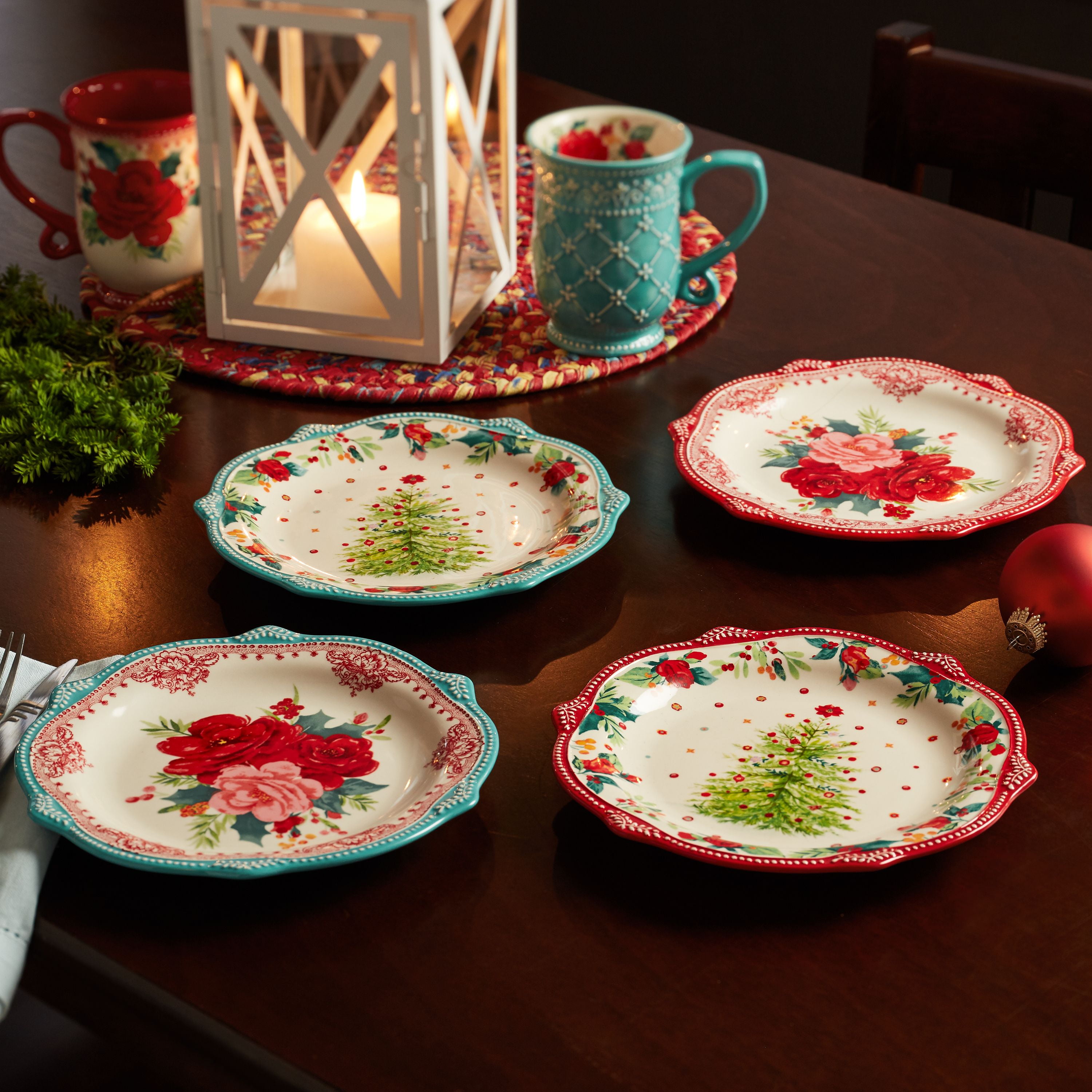 The Pioneer Woman Holiday Medley 8.5” Salad Plates-Set of 4-NEW 