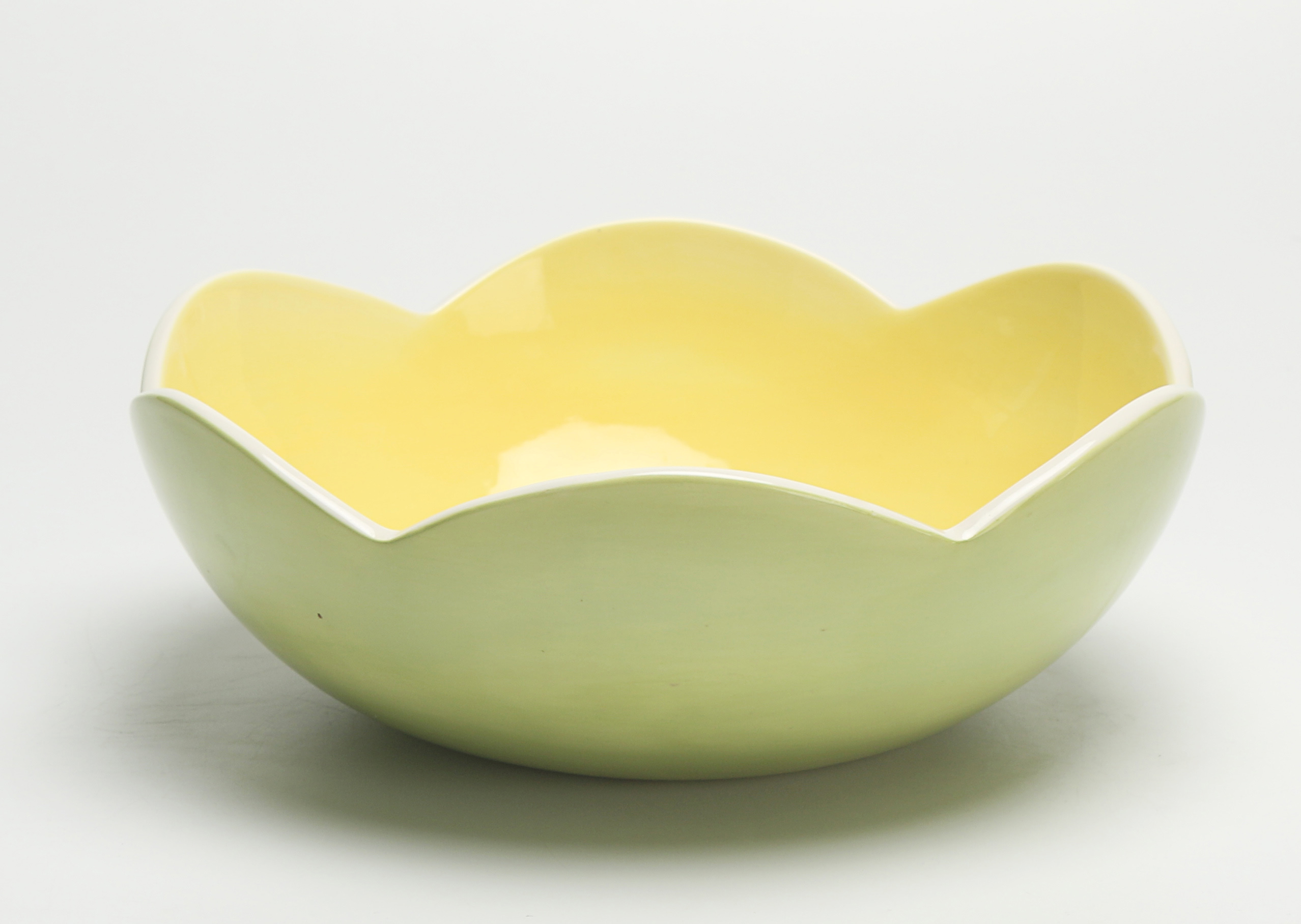 Mainstays Floral Shaped Ceramic Nested Bowl, Set of 3 - image 3 of 5
