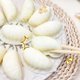 thumbnail image 5 of Juguete antiestrés con forma de dumpling | Llavero antiestrés para aliviar la ansiedad y mejorar la concentración | Juguete para apretar que estimula los sentidos, 5 of 9