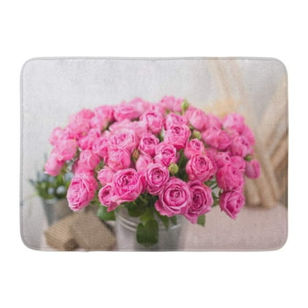 Godpok Bloom Cloweup Rose Misty Bubbles Bouquet Flowers Of Pink Roses In Metal Vase Shabby Chic Florist At Rug Doormat Bath Mat 23 6x15 7 Inch