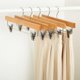thumbnail image 4 of Juego de 1 percha de madera con pinzas, color natural, 4 of 5