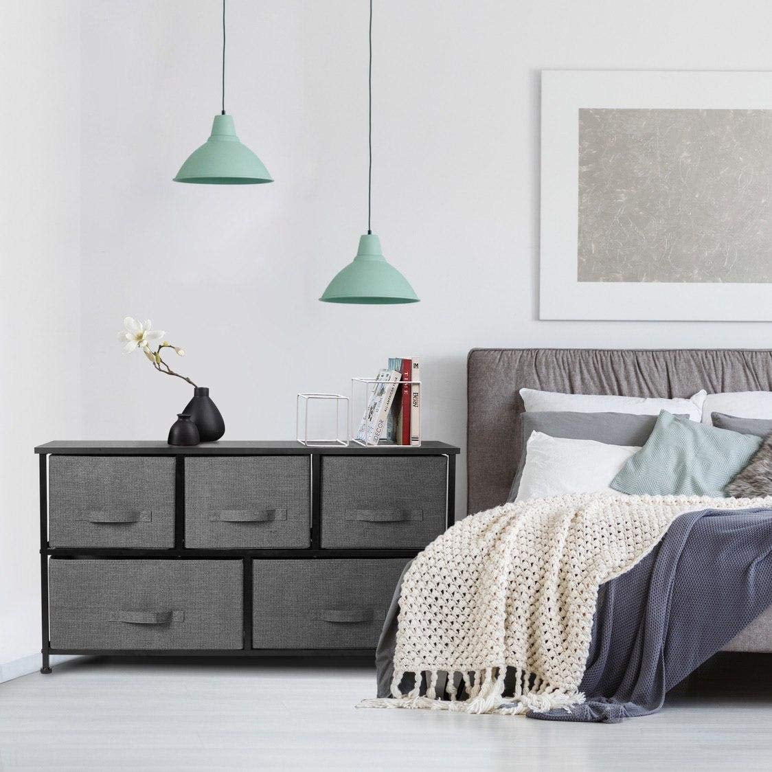 Seseno 5 on sale drawer dresser
