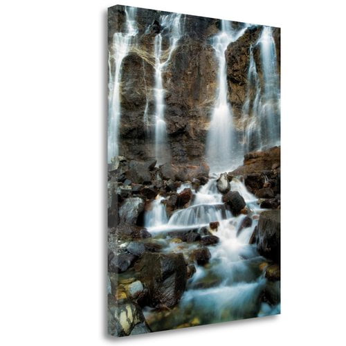 Tangletown Fine Art 'Love on the Rocks II' Photographic Print on Canvas