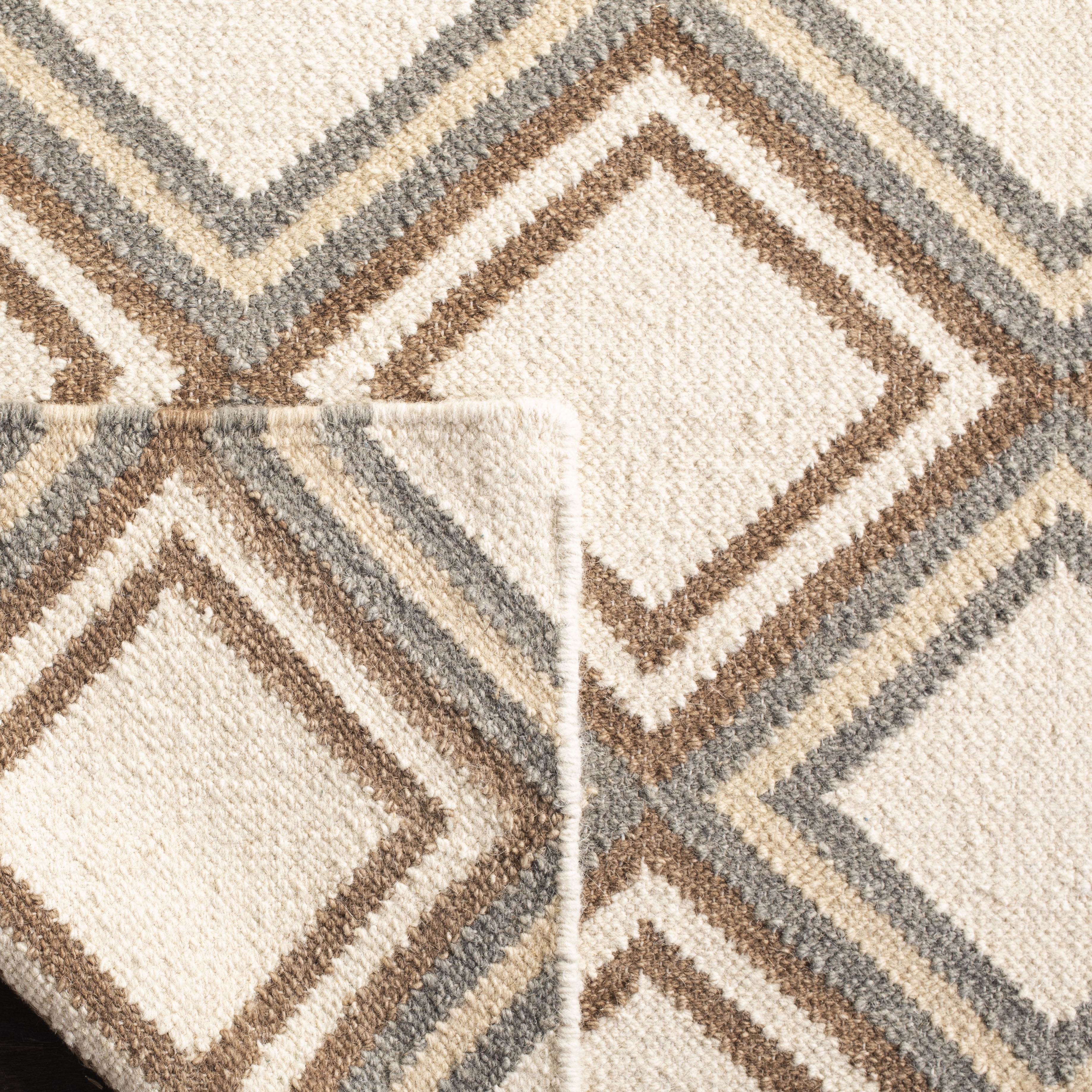 Safavieh Dhurries Jarrod Geometric Wool Area Rug, Ivory/Multi, 8' x 10'