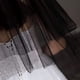 thumbnail image 3 of Peinado de novia negro perla de doble capa, vestido de novia sencillo de gasa corta para mujer con peine, despedida de soltera, vestido de iglesia, regalo, baile, Halloween, primera comunión, niña, 3 of 5