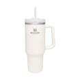 thumbnail image 1 of Travel Quencher STANLEY Big Grip Cream, 1 unidad, 1 of 8