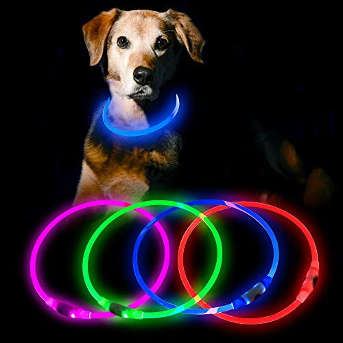 Eyegla 8Pack Christmas Light Up Necklaces Flashing Holiday Light Bulbs  Necklace Led Lighted Necklace Party Favors Decoration : Amazon.in: Toys &  Games
