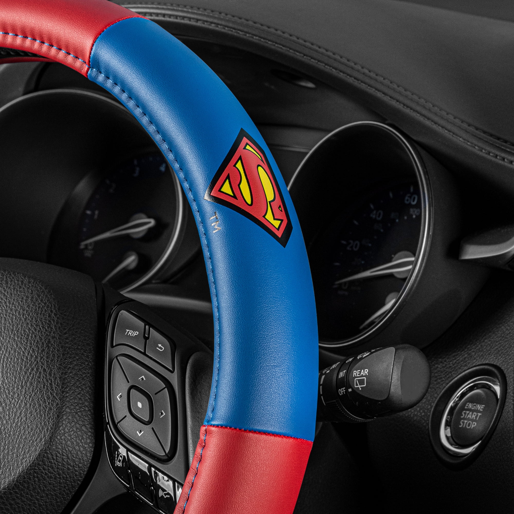 Superman Car Steering Wheel Cover - Universal Fit Steering Wheel Cover with Officially Licensed Warner Brothers Graphics, Great Automotive Accessory Gift Idea for Fans.