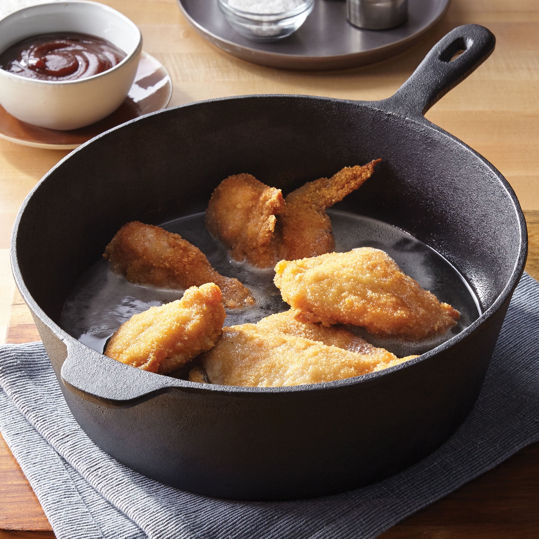Brylanehome 12 Inch Cast Iron Chicken Fryer, Black Cookware