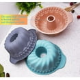thumbnail image 5 of Kenond Silicone Fluted Pans, Non-stick with Sturdy Handle, Baking Molds, Perfect Bakeware for Cake, Jello, Gelatin, Bread, Para Gelatinas, 9.5 Inch (Blue), 5 of 10