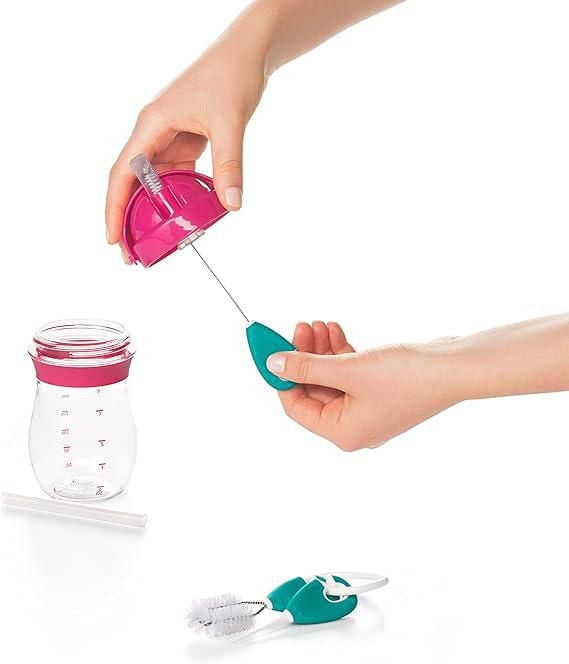 OXO Tot - Cleaning Set for Straw & Sippy Cups - All-in-One Portable Solution for Cleaning Baby Bottles, Pump Parts and More - Teal