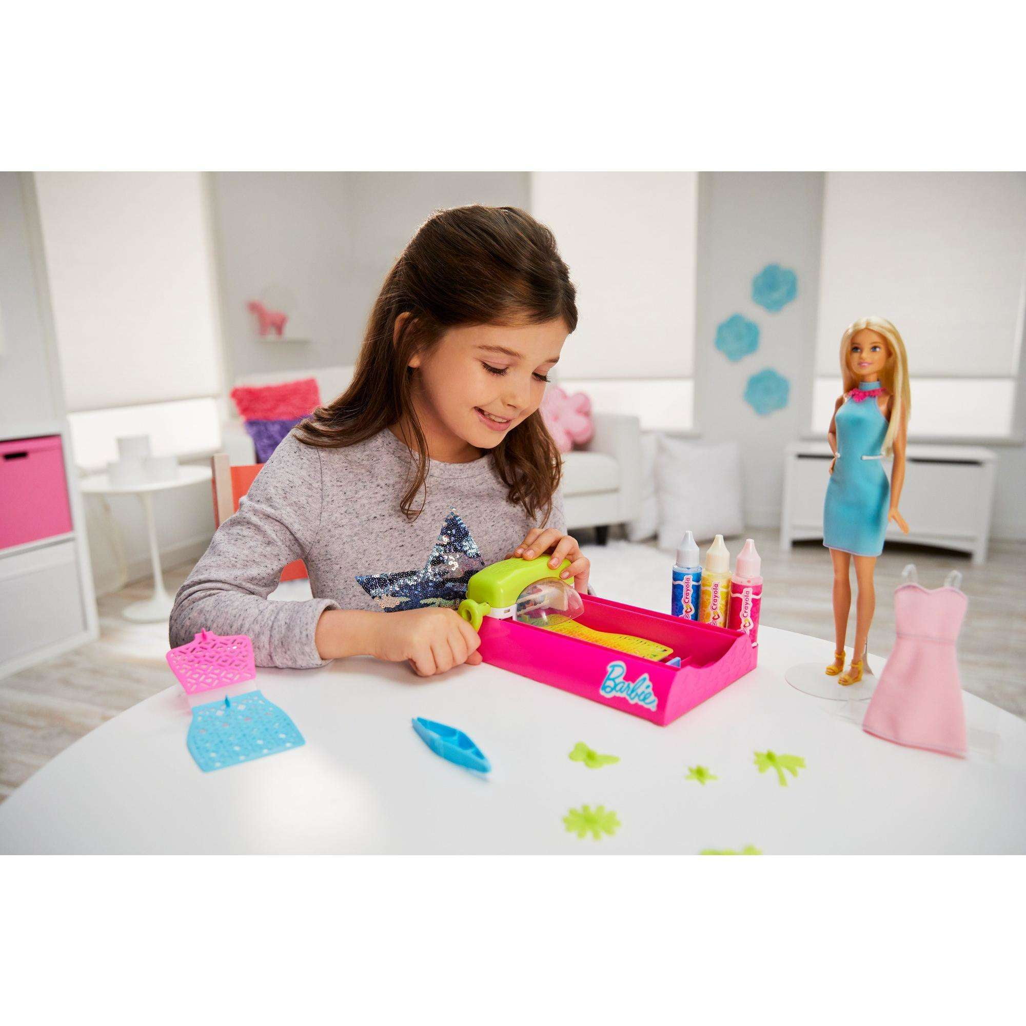 barbie crayola colour magic station