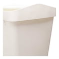 thumbnail image 4 of Bote para Basura Rubbermaid de Plástico Tapa Basculante 46.2 Litros, 4 of 4