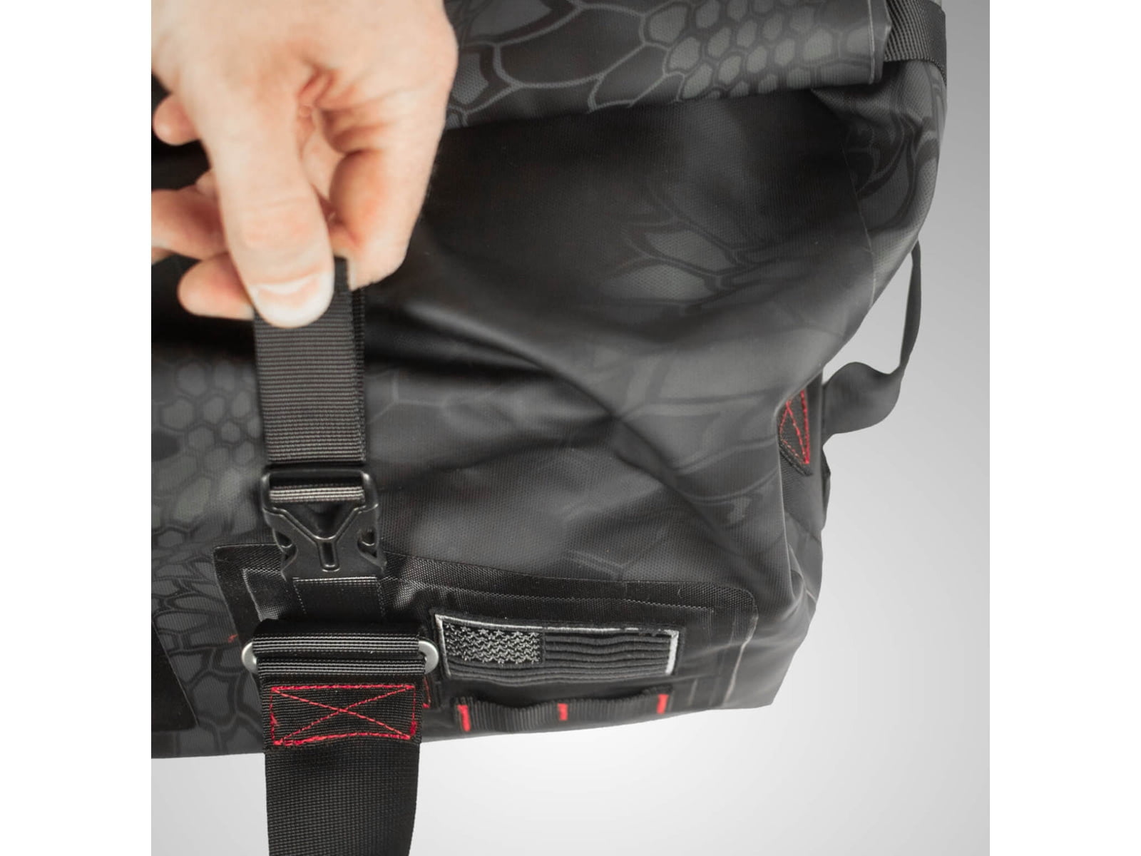 EGO Kryptek TPU Dry Gear Bag, 100L