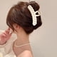 thumbnail image 1 of Fiudx Pinza para El Cabello con Cadena, Accesorio Elegante y Liviano, Diseño Elegante para Un Uso Cómodo, Versátil para Uso Diario o de Fiesta, Perfecta para Mujeres, Realza Tu Apariencia Sin Esfuerz, 1 of 6