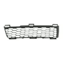 New Aftermarket  Black Front Passenger Side Lower Grille 88969808 One Piece fits 2003-2004 Pontiac Vibe