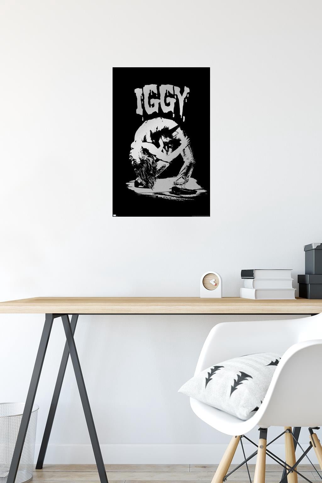 Iggy Pop - Pose Wall Poster, 14.725" x 22.375"