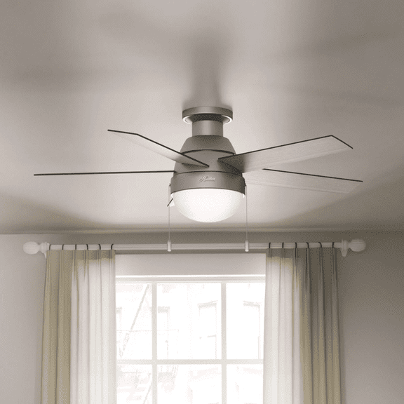 Restored Hunter Fan 46 inch Matte Silver Finish Contemporary Celing Fan with Light Kit (Refurbished)
