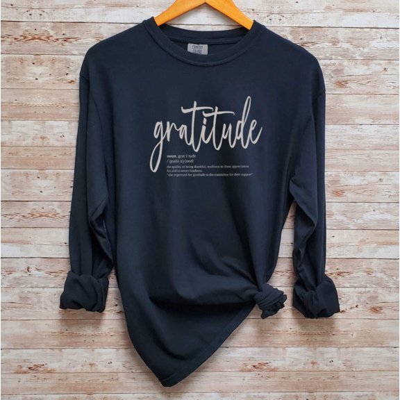 GRATITUDE Graphic Garment dyed T-Shirt