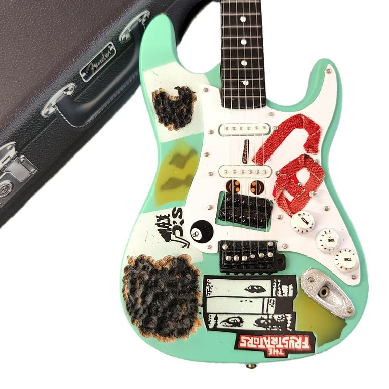 Billie Joe Armstrong Green Day Blue Late 70's Fernandes