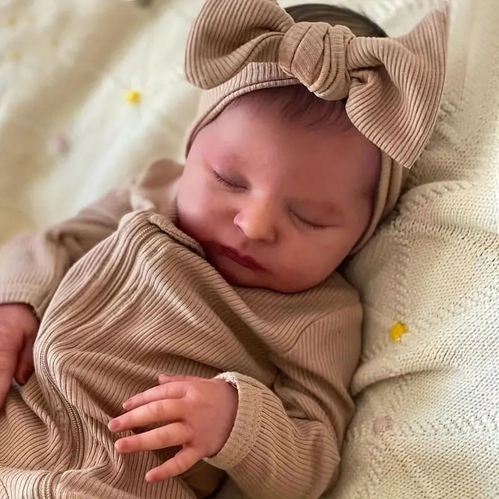 20 Inch Laura  Lifelike Soft Cloth Body Reborn Baby Doll - Realistic Hand Painted Facial Features Real Baby Doll - Gift for Kids Age 3+