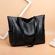 thumbnail image 1 of Bolsos de hombro de gran capacidad de PU Color sólido para mujer 2 bolsillos bolso de viaje femenino, 1 of 9