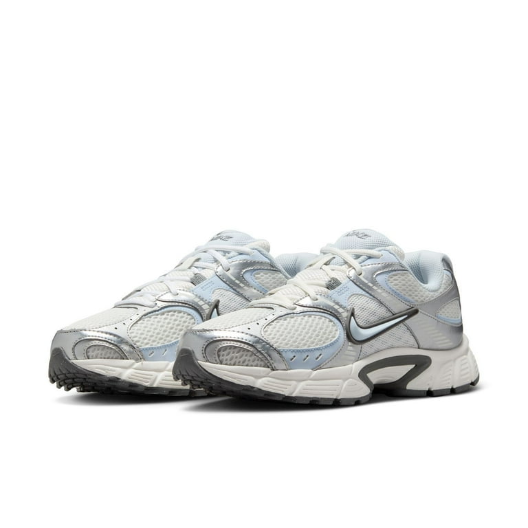 Women's Nike V5 RNR Summit White/Smoke Grey (HQ7901 103) - 9.5