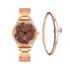 thumbnail image 2 of Reloj de Pulsera de Cuarzo para Mujer | Diseño Exquisito | Caja de Regalo | 37 Mm de Diámetro | 10 Mm de Grosor | 16 Mm de Ancho | 23,5 Cm de Largo | Esfera de Aleación | Incluye 1 Reloj + 1 Pulsera, 2 of 3