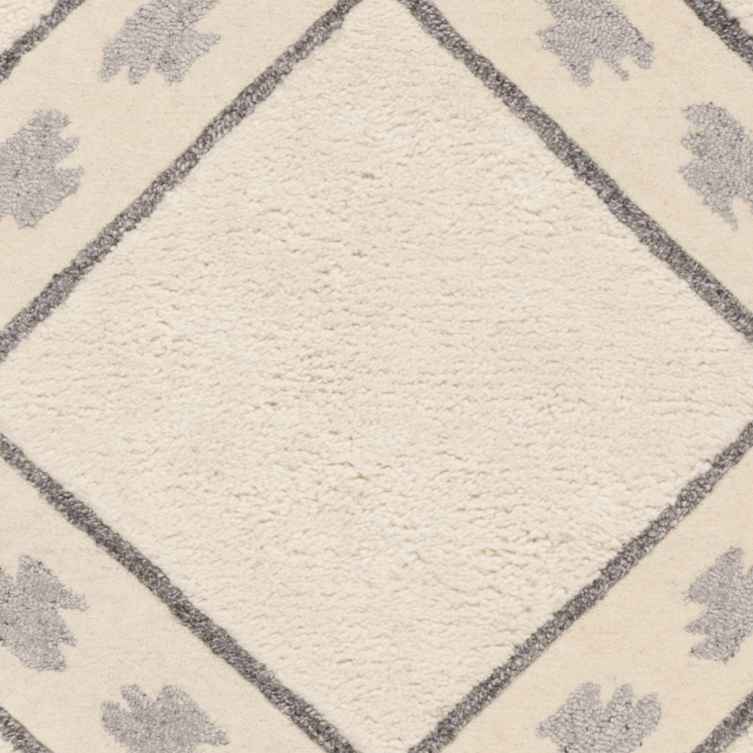 SAFAVIEH Casablanca Crispin Geometric Shag Area Rug, Ivory/Grey, 4' x 6'