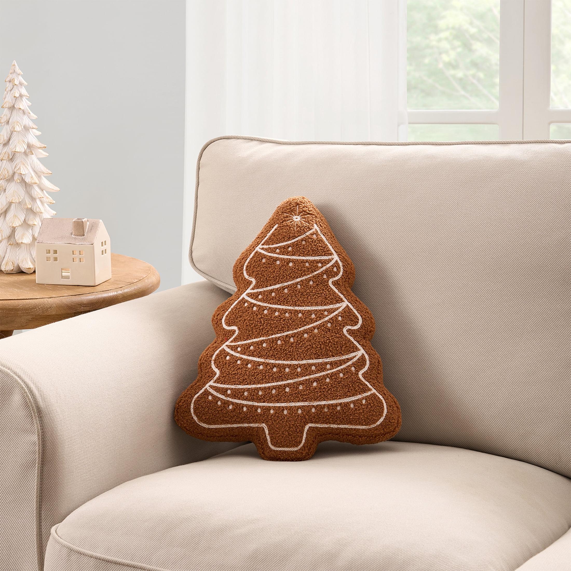 My Texas House 16" x 12" Gingerbread Tree Shaped Decorative Pillow