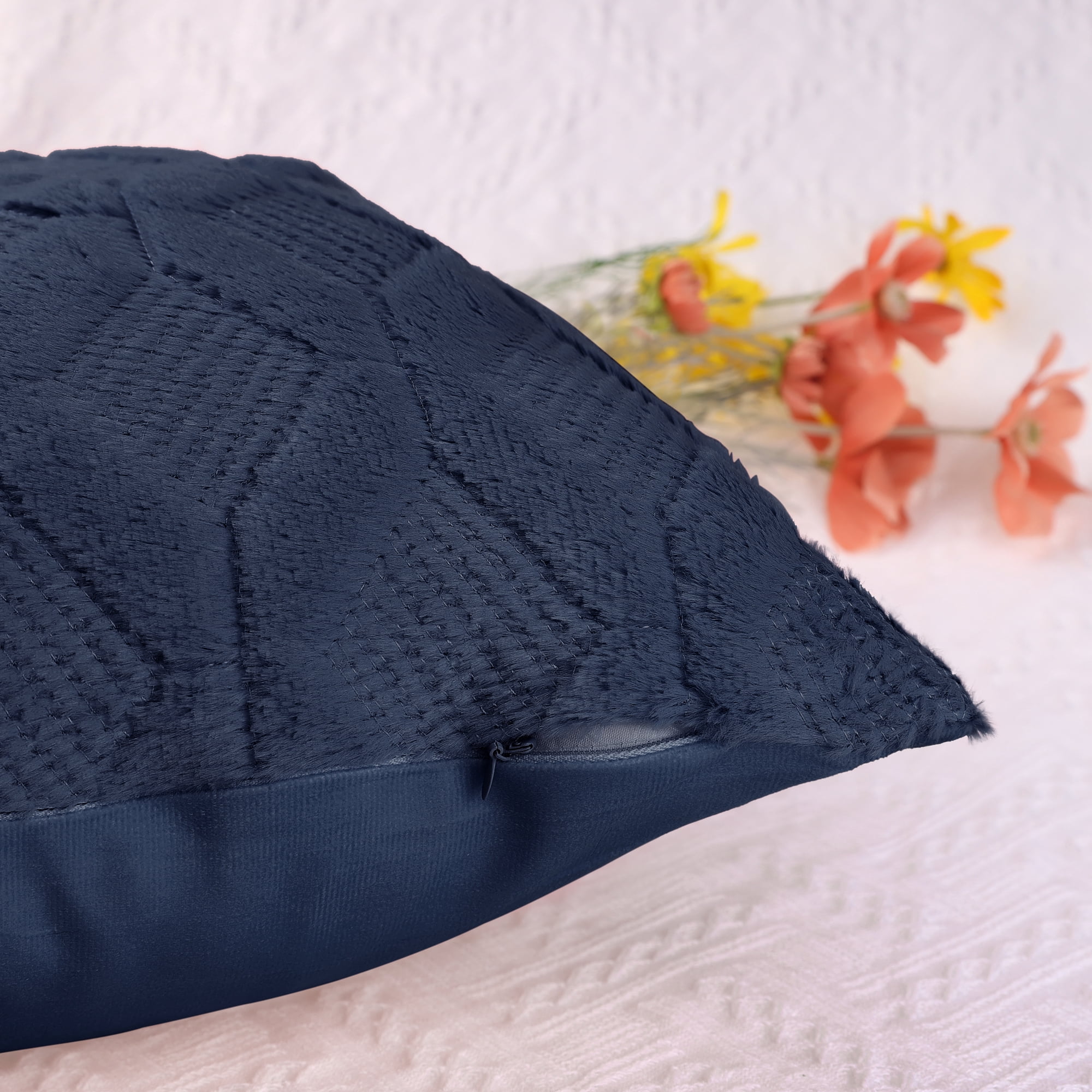 Unique Bargains Short Plush Solid Pillow Covers 4 Pcs Dark Blue/White 12" x 20"