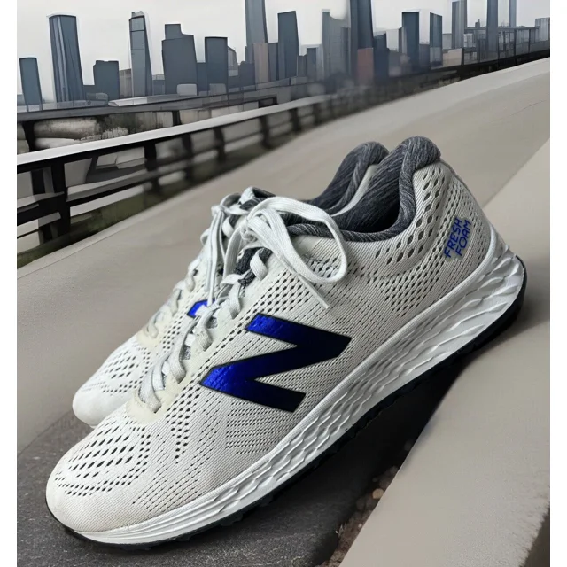 New Balance MARISCG1 Athletic Sneakers Men's Size 8.5D White/Navy Blue/Gray
