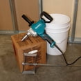 thumbnail image 2 of Taladro Makita DS4011 con mango de pala 1/2 600 RPM 110 V, 2 of 9