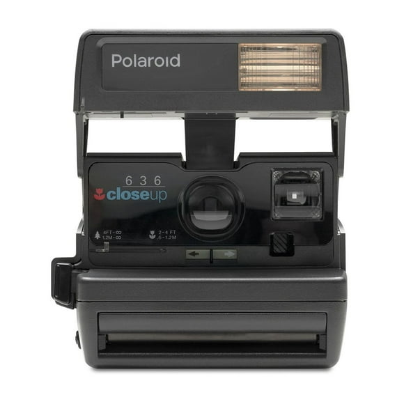 Polaroid 600 Instant Camera - Close Up