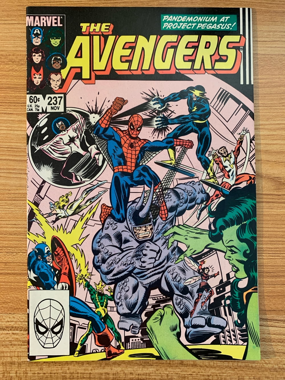 Cover of The Avengers #237