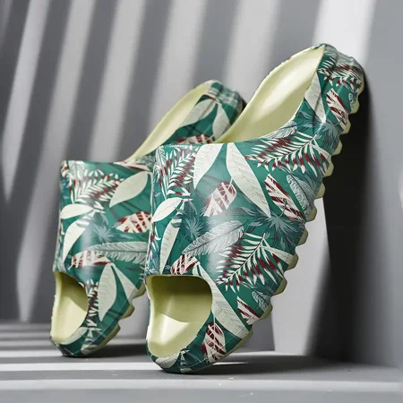 

Men‘s Tropical Graffiti Open Toe Home Slippers