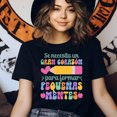 thumbnail image 3 of Gran Corazón Pequeñas Mentes T-Shirt – Spanish Teacher Appreciation Shirt, Sand, Size 2XL, 3 of 6