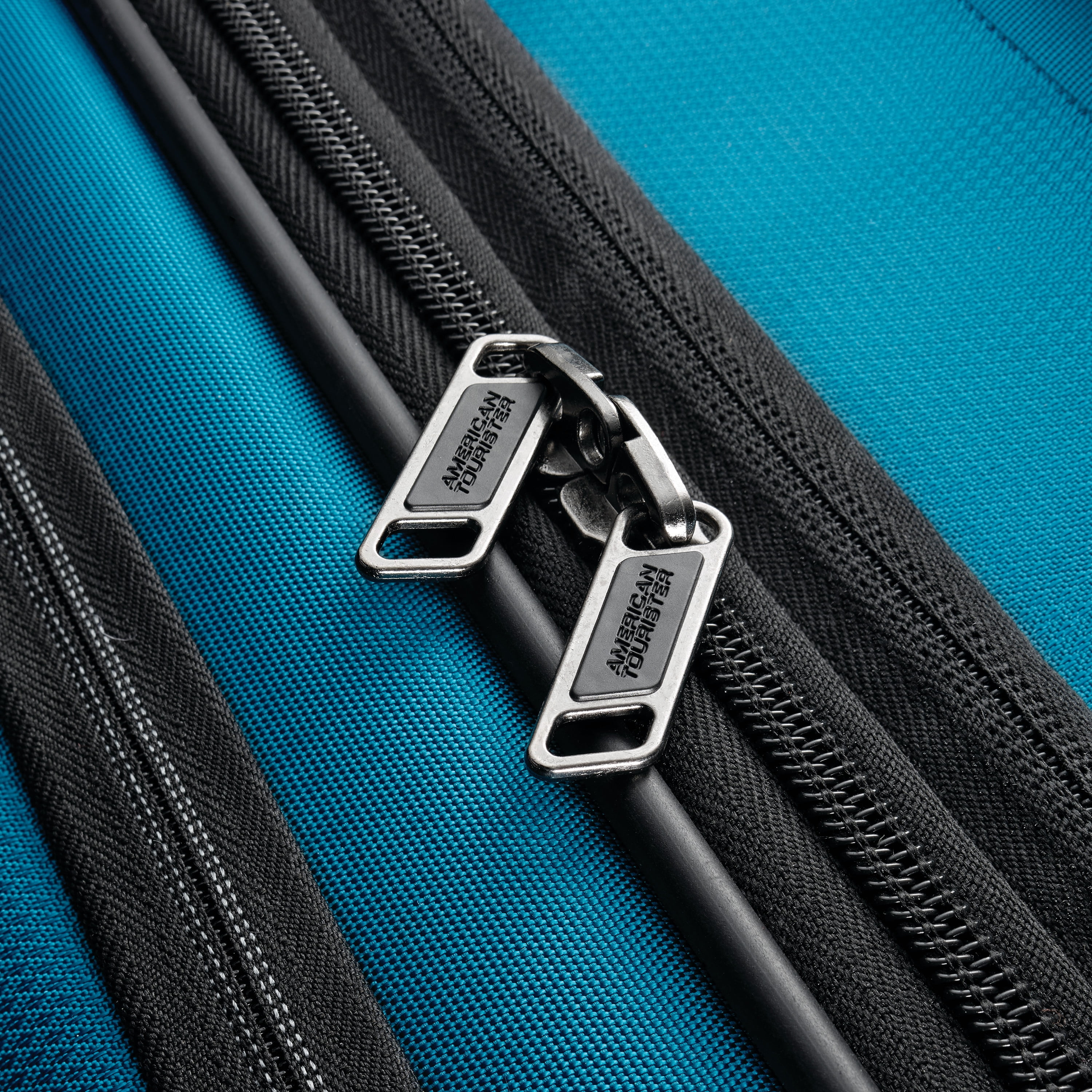 american tourister zoom underseater spinner tote