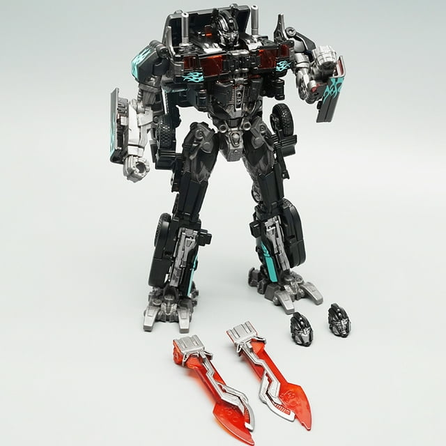 KNIGHT 8801 SS05 OP Commander Action Figure Toys Movie Model Studio Series Kid Gift Deformation Car Robot