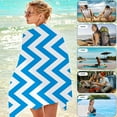 thumbnail image 4 of Toalla de Playa Extragrande a Rayas para Adultos, Unisex, Ideal para Nadar y Viajar | Material: Poliéster | Multicolor | 160 X 80 Cm | Ligera | Secado Rápido | Talla Xl | Empaque Listo para Regalo |, 4 of 6