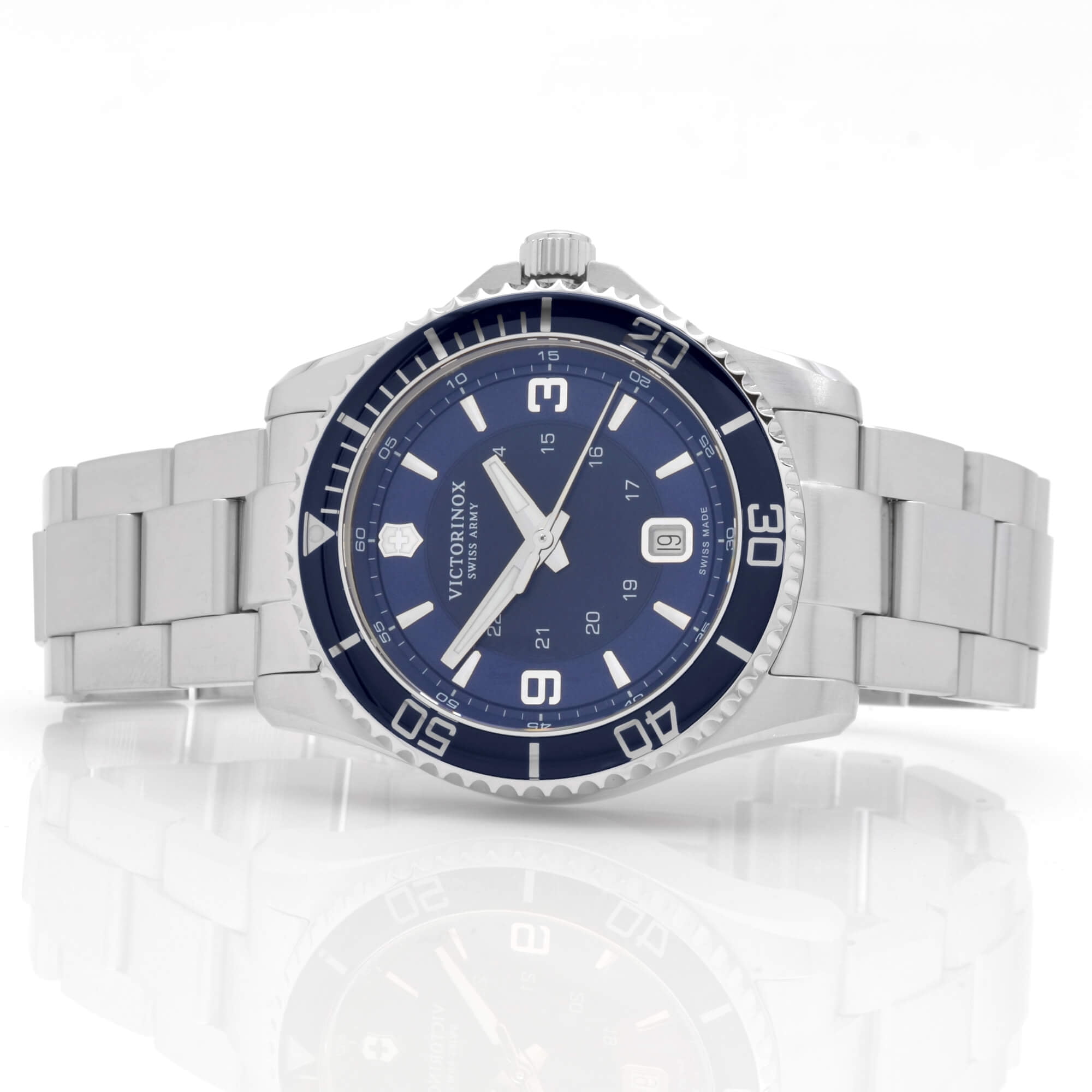 Swiss Army Men's 241602 Maverick Large Watch Stainless Steel