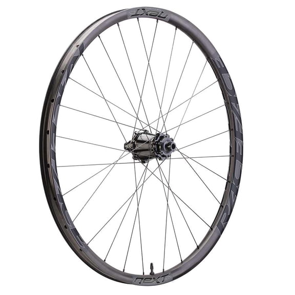 Raceface NEXT SL Wheel Rear 29'' / 622 12mm TA 148mm Disc IS 6-bolt Shimano HG
