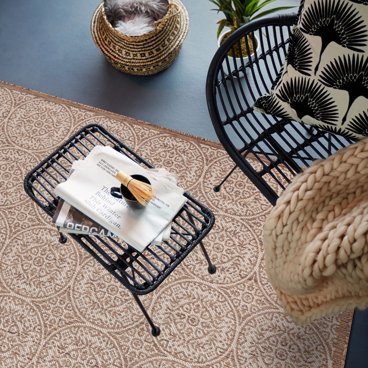 World Rug Gallery Transitional Floral Circles Textured Flat Weave Indoor/Outdoor Area Rug - BROWN 5' X 7'
